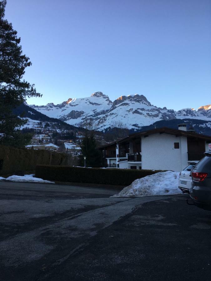 Sallanches 3101 Route De Nant Cruy Immeuble Le Grand R Exterior foto